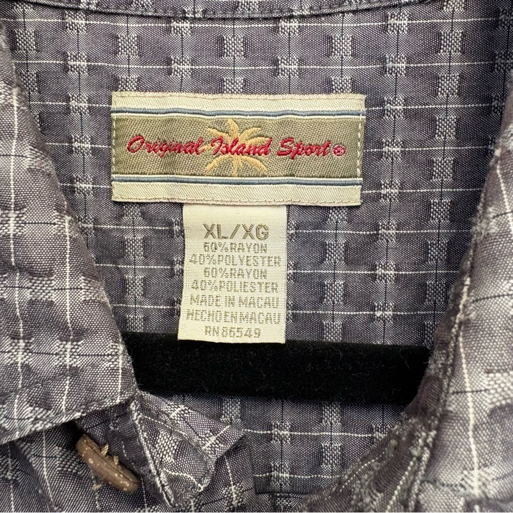 Men's Gray Checkered Shirt - Picture 5 of 7